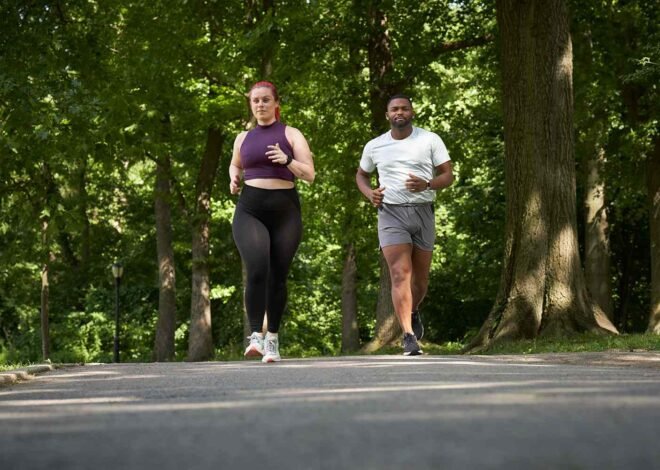 Which is Better for Weight Loss Running Or Walking: Expert Insights