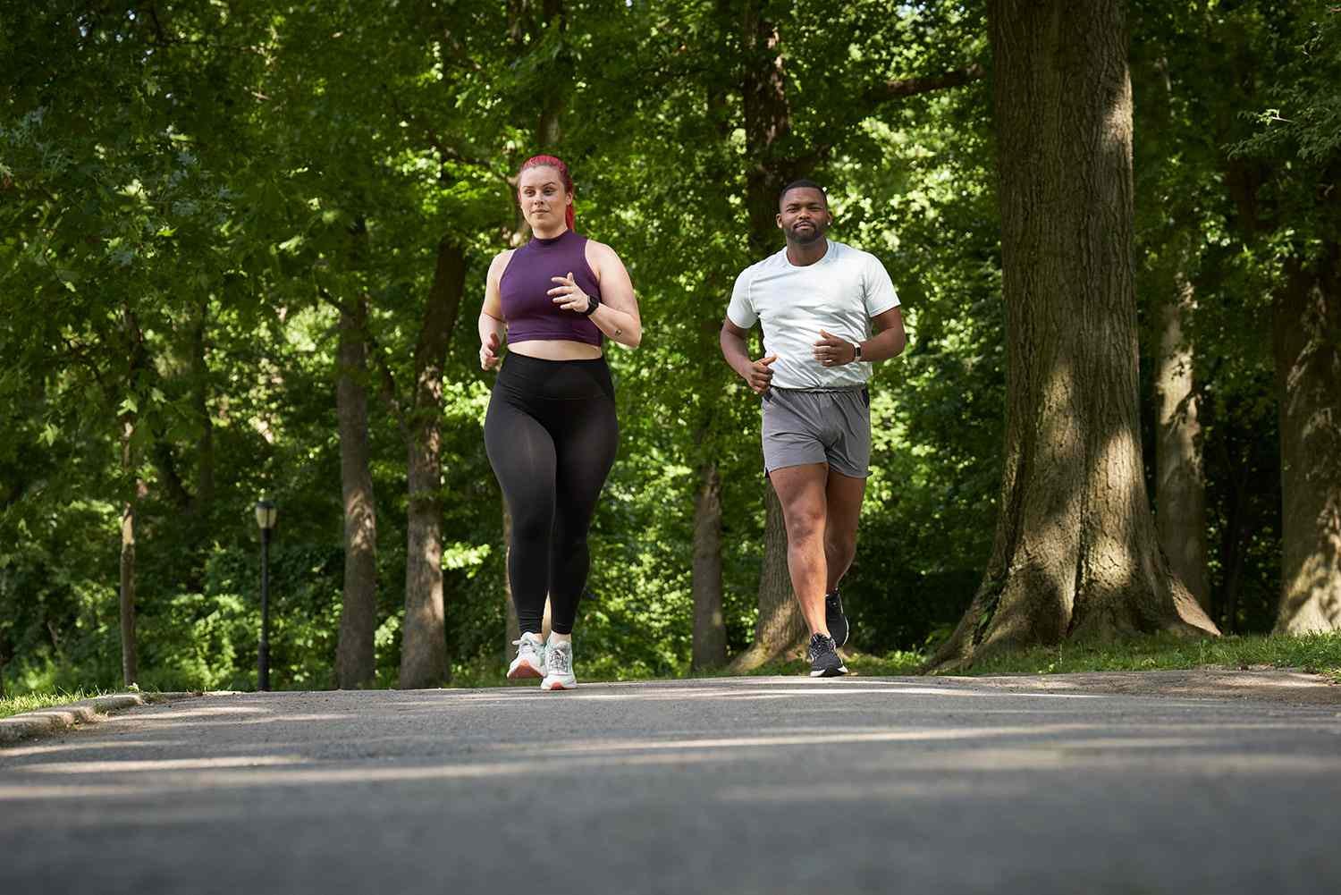 Which is Better for Weight Loss Running Or Walking: Expert Insights